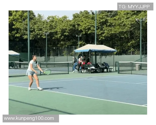 深圳网球队整体压制战术解析与实战应用探讨